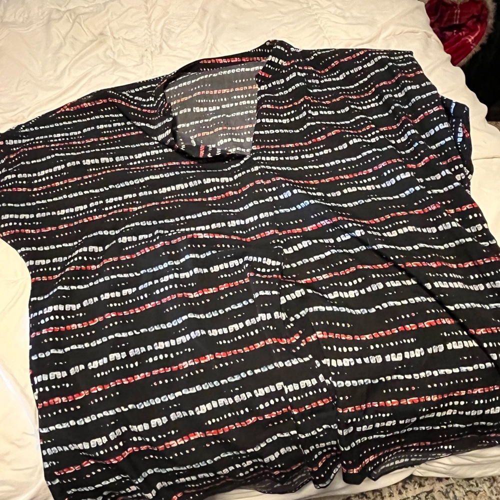 Women’s Black Patterned blouse